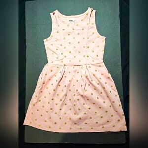 Girls dress 👗size: Medium. Brand: Epic Threads. Color: pink with gold dots